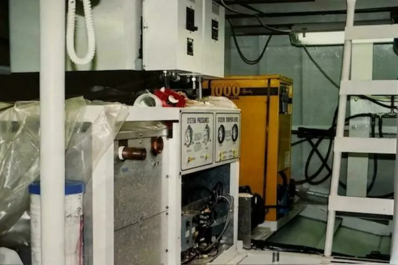 Slide: The Image of Model 70 Brata Category Motor Yachts 1990 - 4