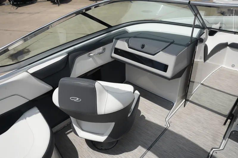 Slide: The Image of Regal 2300 2019 - 14