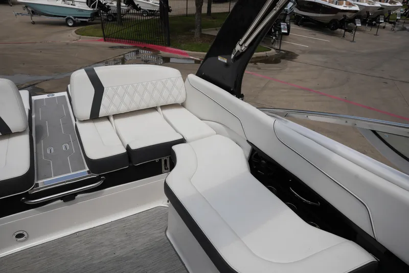 Slide: The Image of Regal 2300 2019 - 29