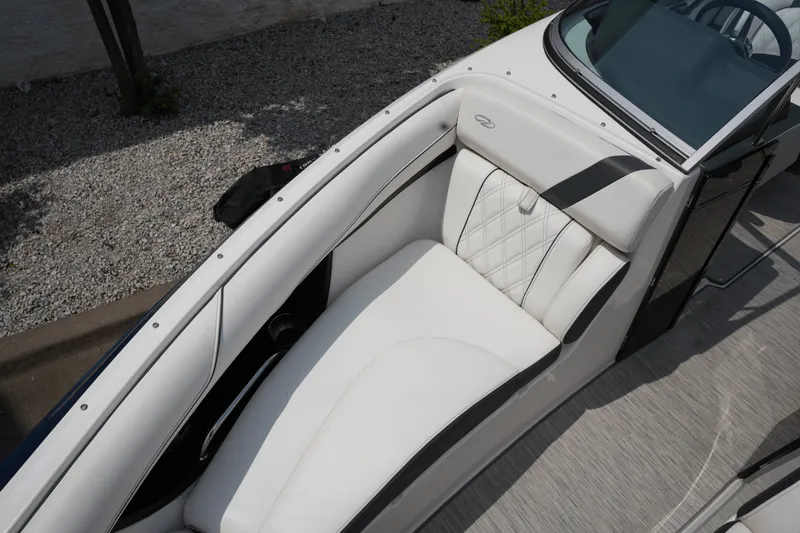 Slide: The Image of Regal 2300 2019 - 39