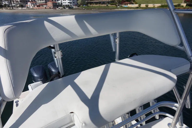 Slide: The Image of Parker Marine 2820 XLD Sport Cabin 2013 - 18