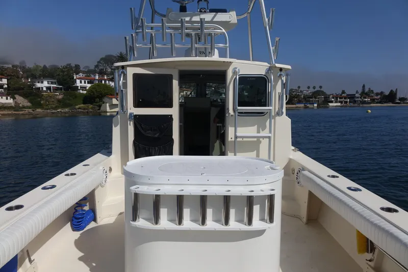Slide: The Image of Parker Marine 2820 XLD Sport Cabin 2013 - 10
