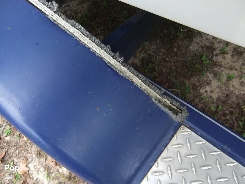 Slide: The Image of Crownline Boats 206 ls 2004 - 8811476