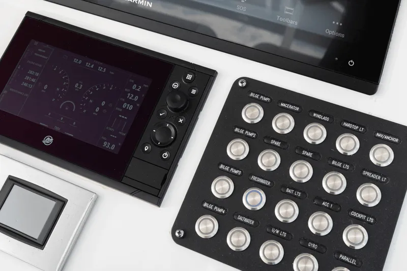 Slide: The Image of Intrepid 438 EVOLUTION 2021 - 29