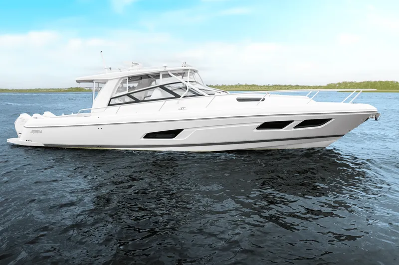 Slide: The Image of Intrepid 438 EVOLUTION 2021 - 5