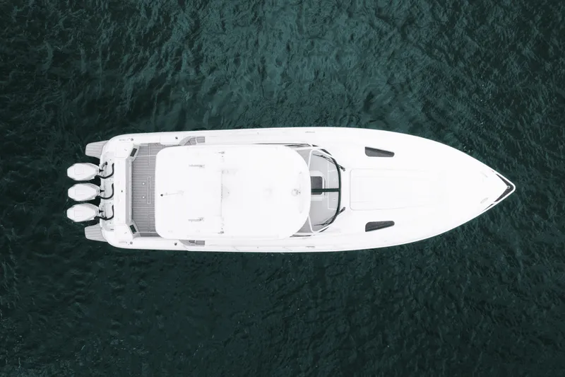 Slide: The Image of Intrepid 438 EVOLUTION 2021 - 9