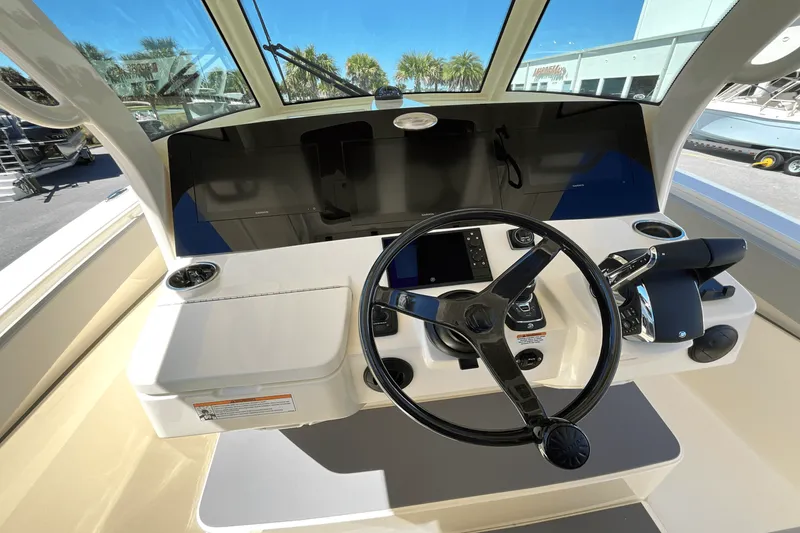 Slide: The Image of Scout 357 LXF 2025 - 23