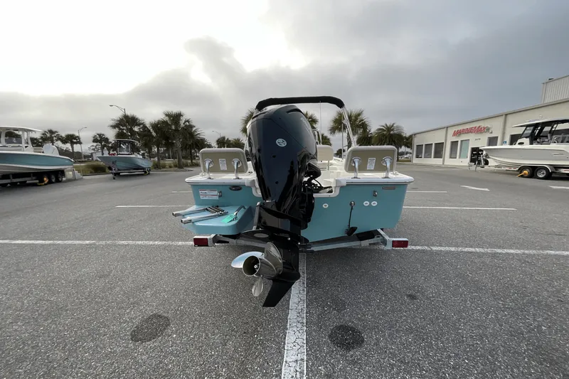 Slide: The Image of Boston Whaler 170 Montauk 2025 - 2