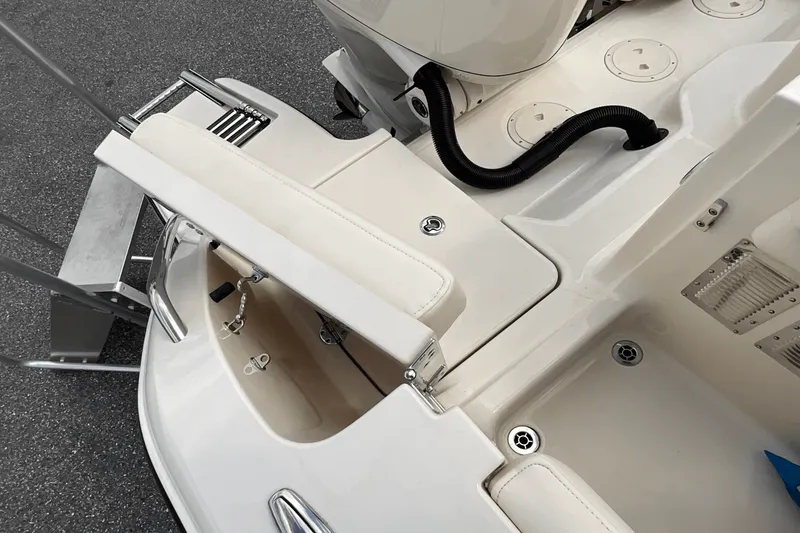 Slide: The Image of Grady-White Freedom 325 2025 - 10