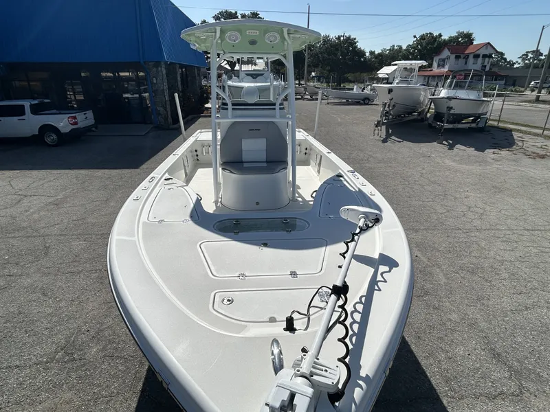Slide: The Image of Sea Pro 248 DLX BAY 2019 - 1