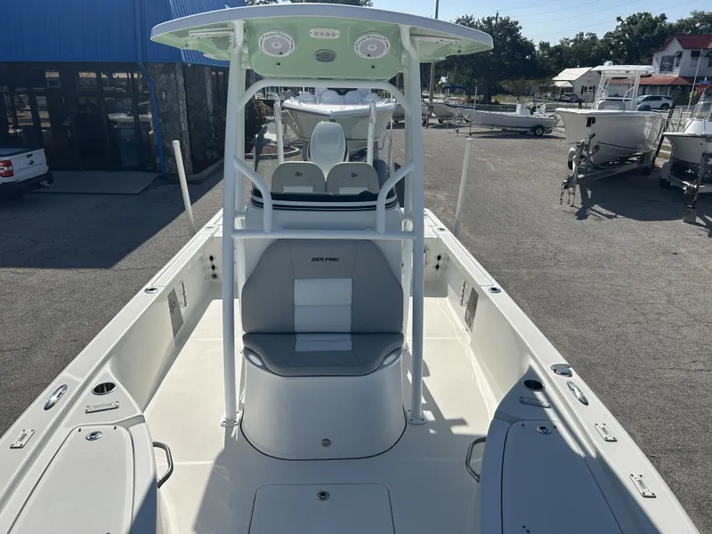 Slide: The Image of Sea Pro 248 DLX BAY 2019 - 6