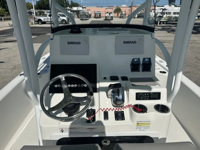 Slide: The Image of Sea Pro 248 DLX BAY 2019 - 2