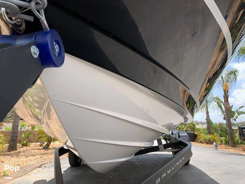 Slide: The Image of Bayliner VR6 2021 - 8883216