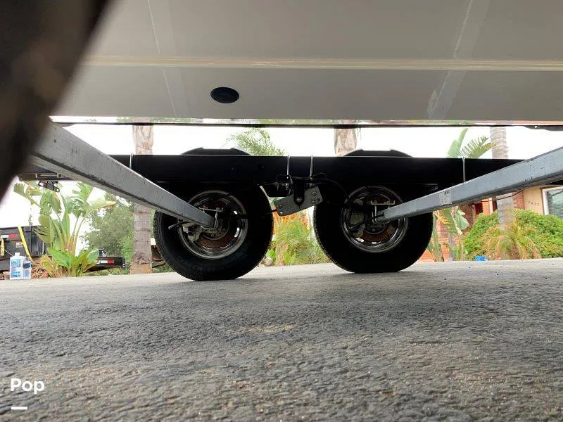 Slide: The Image of Bayliner VR6 2021 - 8883231