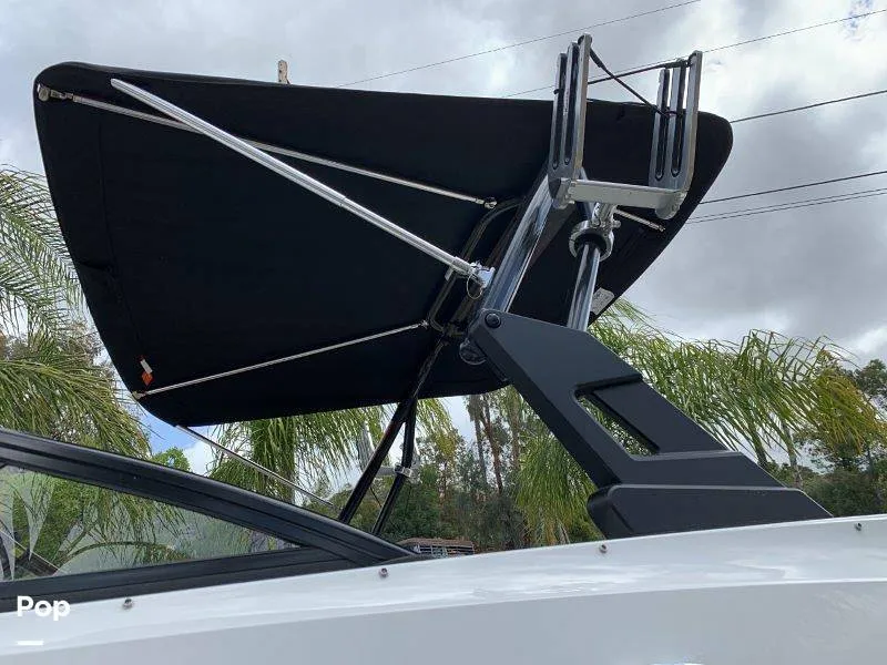 Slide: The Image of Bayliner VR6 2021 - 8883073