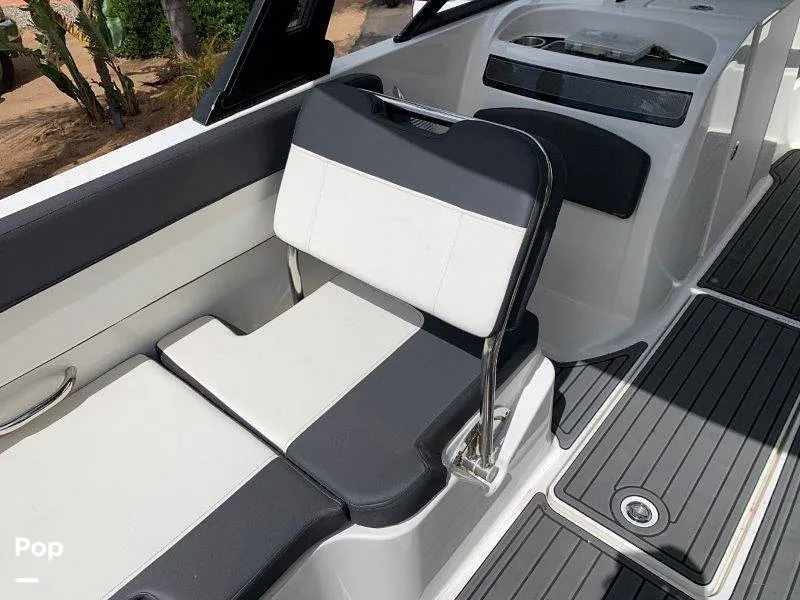 Slide: The Image of Bayliner VR6 2021 - 8883141