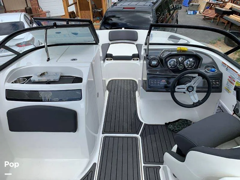 Slide: The Image of Bayliner VR6 2021 - 8883153