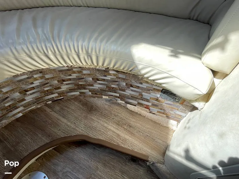 Slide: The Image of Sea Ray 380 SS 1997 - 11064319