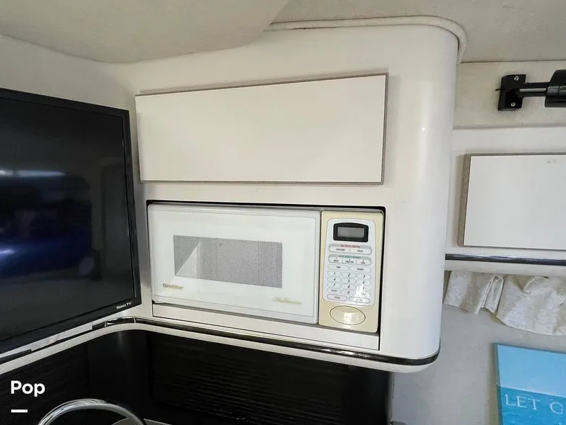 Slide: The Image of Sea Ray 380 SS 1997 - 11064347