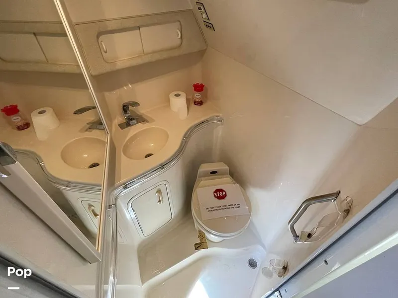 Slide: The Image of Sea Ray 380 SS 1997 - 11064361