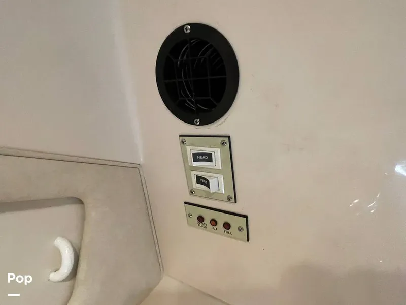 Slide: The Image of Sea Ray 380 SS 1997 - 11064365