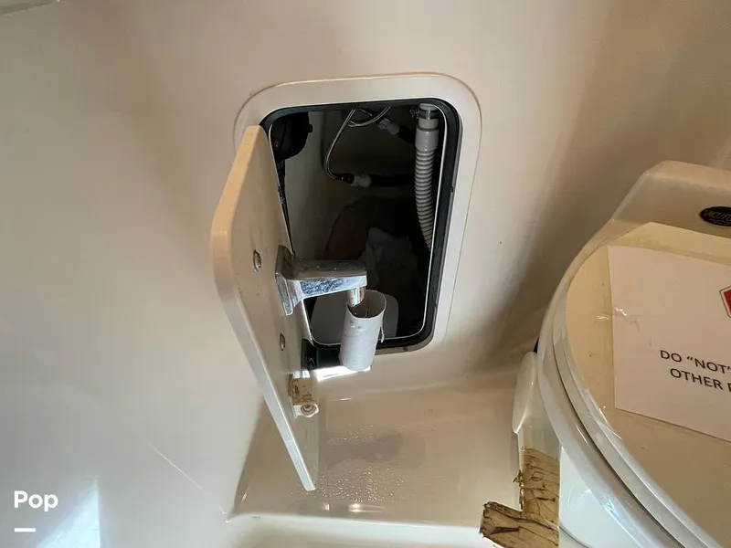 Slide: The Image of Sea Ray 380 SS 1997 - 11064386