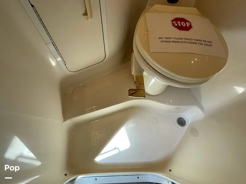 Slide: The Image of Sea Ray 380 SS 1997 - 11064388