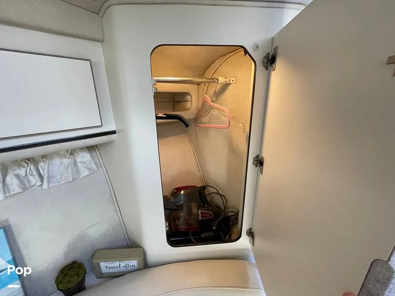 Slide: The Image of Sea Ray 380 SS 1997 - 11064392