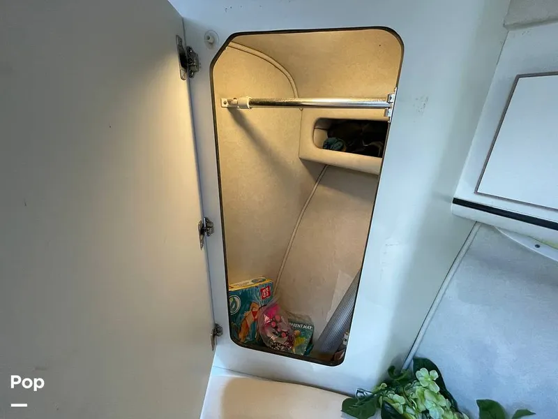 Slide: The Image of Sea Ray 380 SS 1997 - 11064398