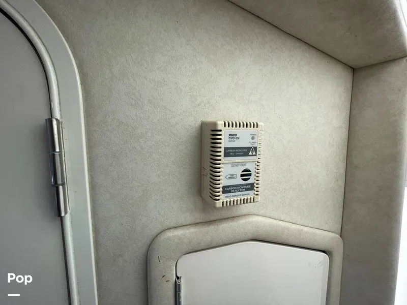 Slide: The Image of Sea Ray 380 SS 1997 - 11064409