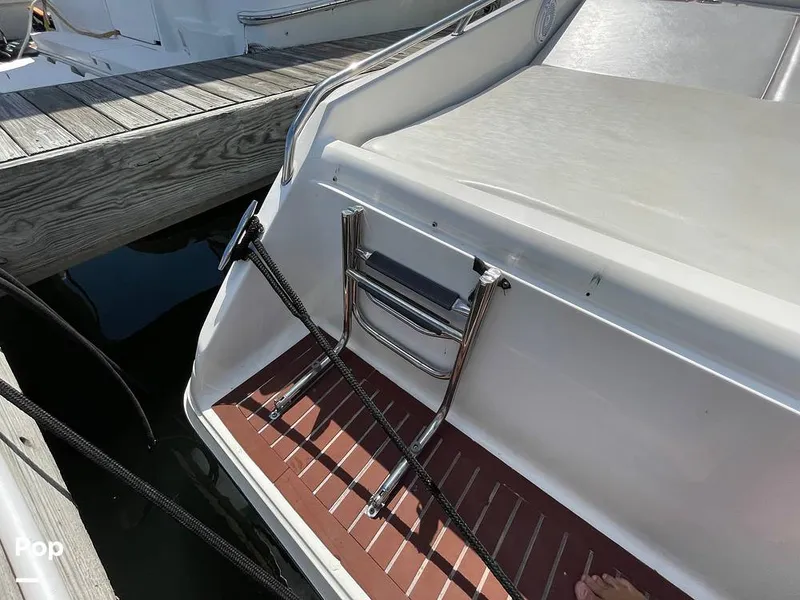 Slide: The Image of Sea Ray 380 SS 1997 - 11064585