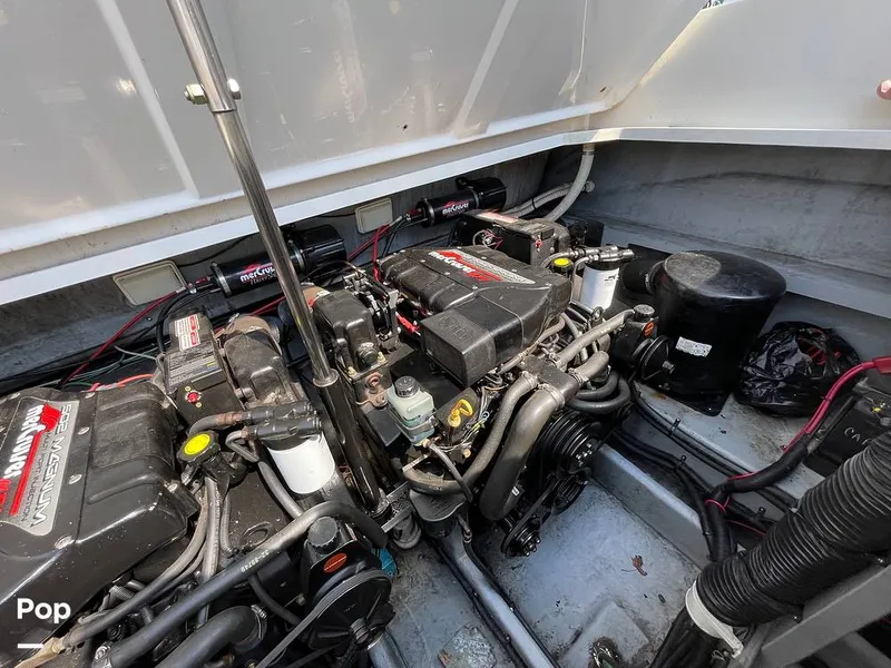 Slide: The Image of Sea Ray 380 SS 1997 - 11064610