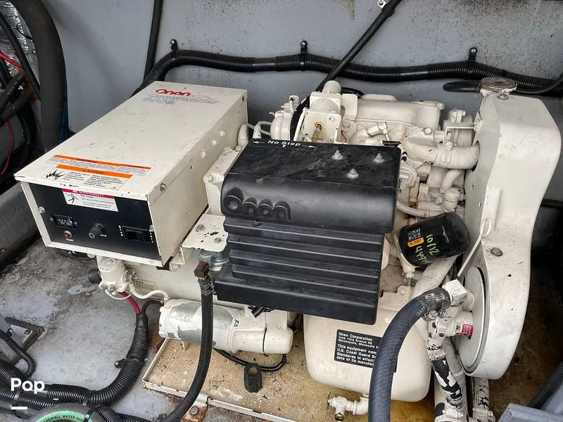 Slide: The Image of Sea Ray 380 SS 1997 - 11064618