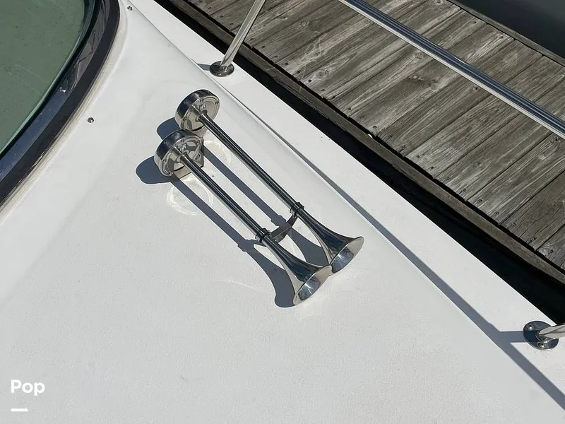 Slide: The Image of Sea Ray 380 SS 1997 - 11064648