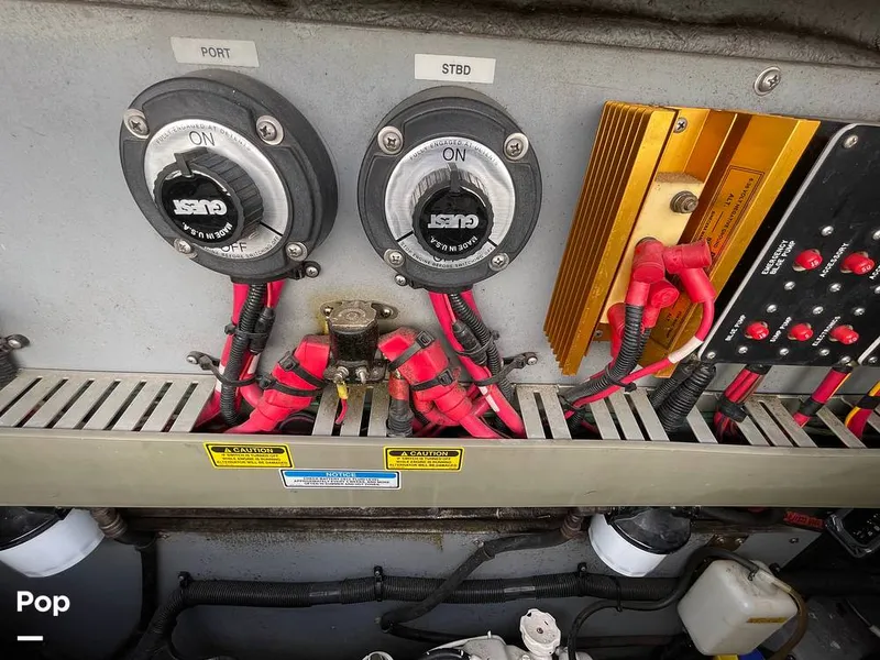 Slide: The Image of Sea Ray 380 SS 1997 - 11064659