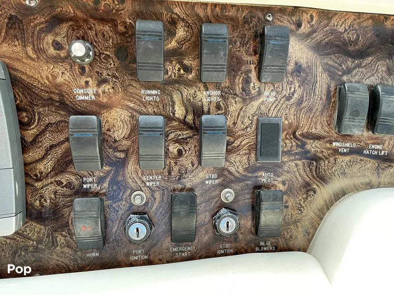 Slide: The Image of Sea Ray 380 SS 1997 - 11064150