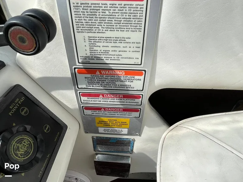 Slide: The Image of Sea Ray 380 SS 1997 - 11064162