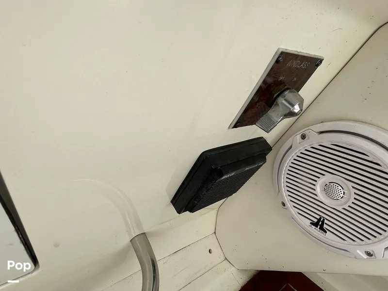 Slide: The Image of Sea Ray 380 SS 1997 - 11064179