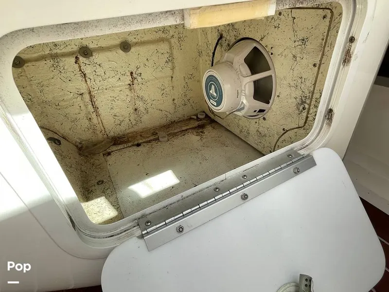 Slide: The Image of Sea Ray 380 SS 1997 - 11064186