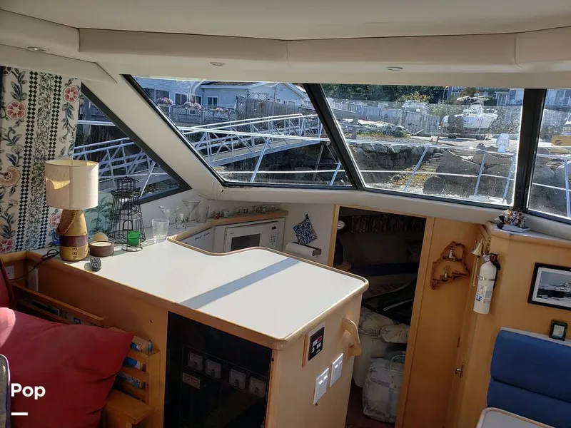 Slide: The Image of Carver Yachts 355 1995 - 9524670