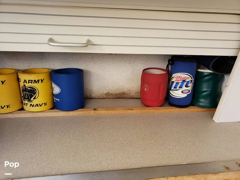 Slide: The Image of Carver Yachts 355 1995 - 9524698