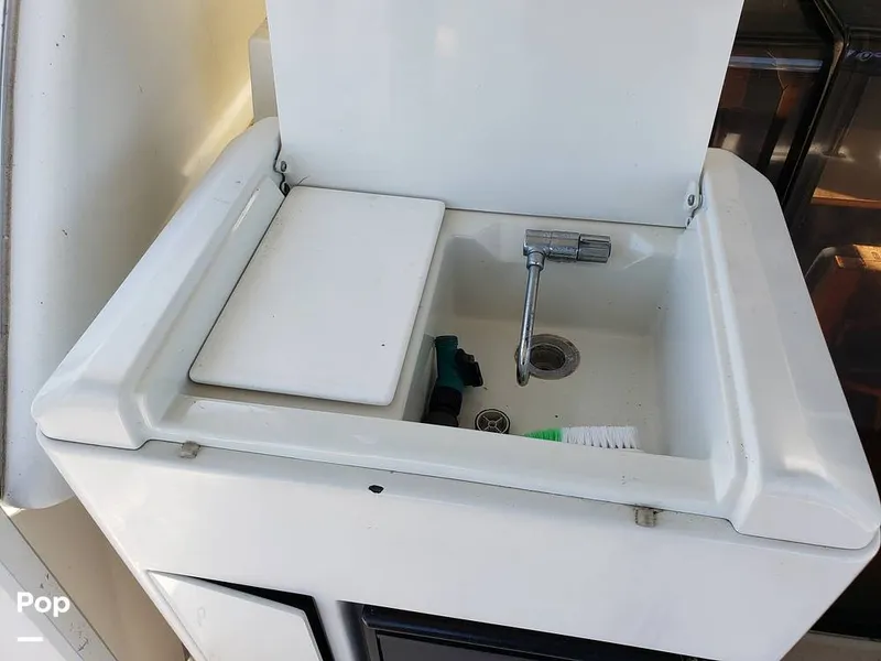 Slide: The Image of Carver Yachts 355 1995 - 9524615