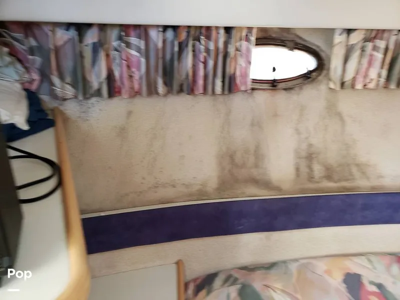 Slide: The Image of Carver Yachts 355 1995 - 9524702