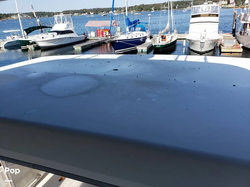 Slide: The Image of Carver Yachts 355 1995 - 9524630