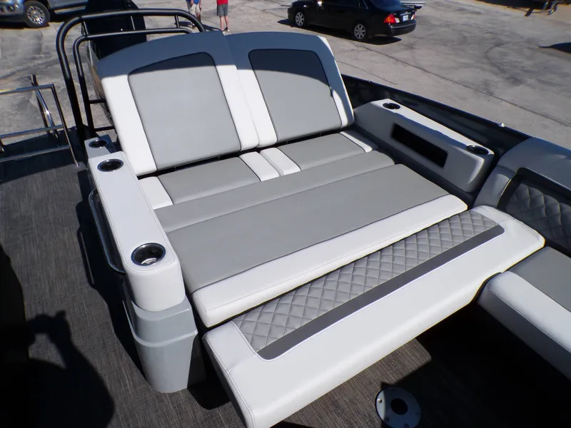 Slide: The Image of Godfrey Aqua Patio 255 SFL w/ iMPACT Plus 2025 - 18