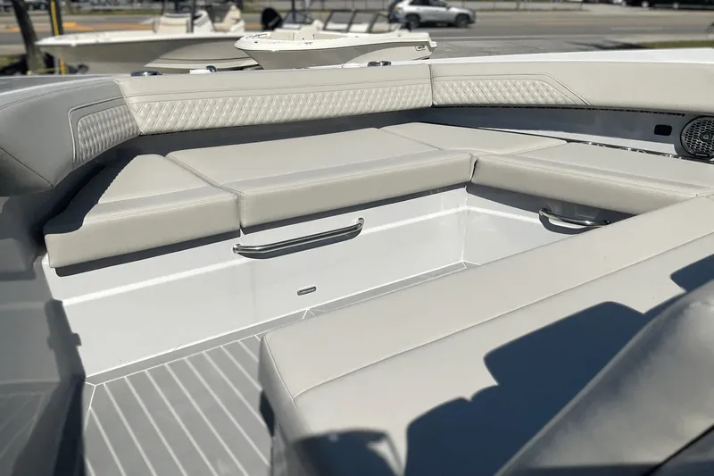 Slide: The Image of Cruisers Yachts 38 GLS Outboard 2025 - 11