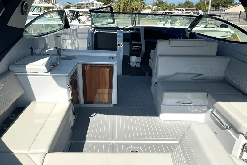 Slide: The Image of Cruisers Yachts 38 GLS Outboard 2025 - 13