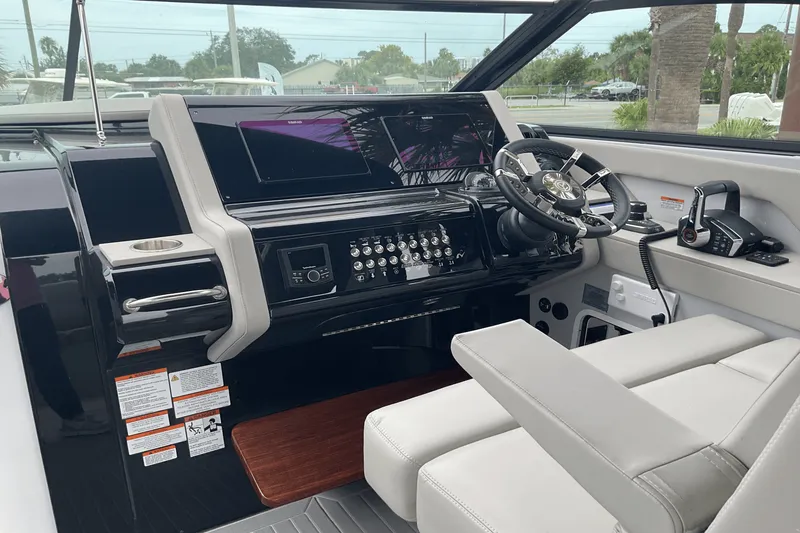 Slide: The Image of Cruisers Yachts 38 GLS Outboard 2025 - 25