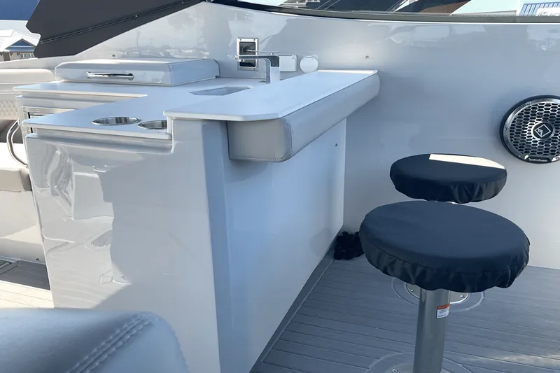 Slide: The Image of Cruisers Yachts 38 GLS Outboard 2025 - 8