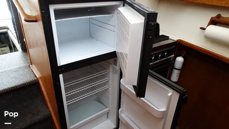 Slide: The Image of Egg Harbor 33 Sport Fisher 1985 - 12184051